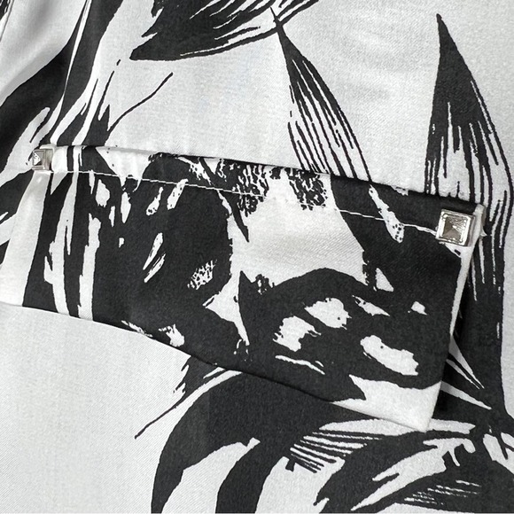 White House Black Market Silver Embellished Blouse - Picture 3 of 10